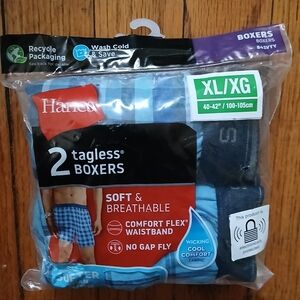 Hanes - Men's Blue Plaid 2pk Tagless Boxers. Size XL (40-42). New!
